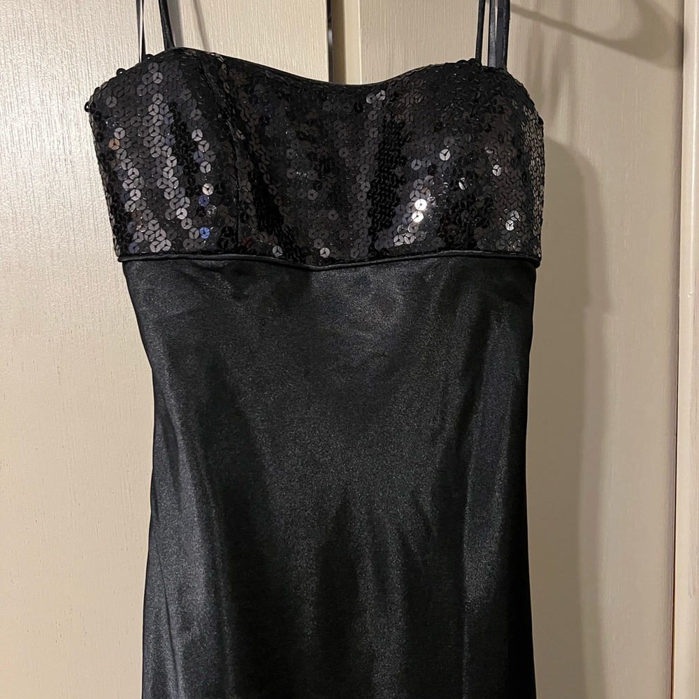 Black spaghetti strap floor length dress size 3/4
